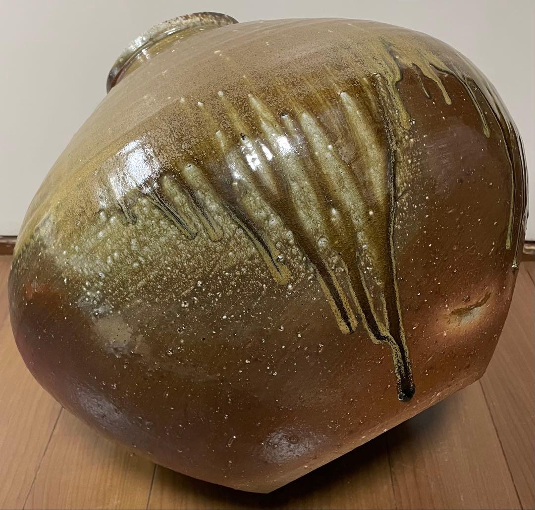 TK　県指定重要無形文化財　山本雄一　備前花瓶　胡麻垂れ　四方桟共箱　栞