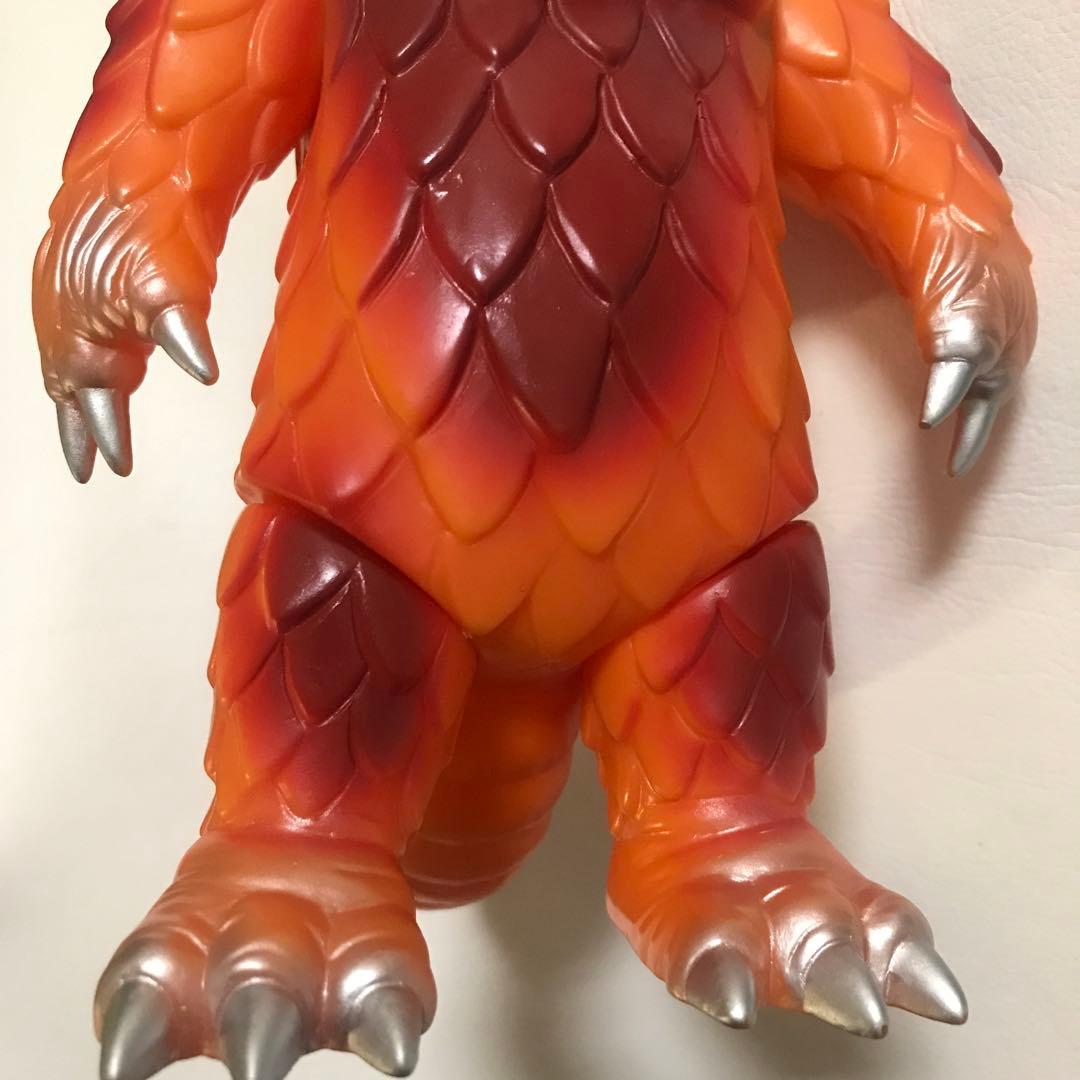 『ウルトラマンタロウ オイルドリンカー コスモリキッド アストロモンス』 人形