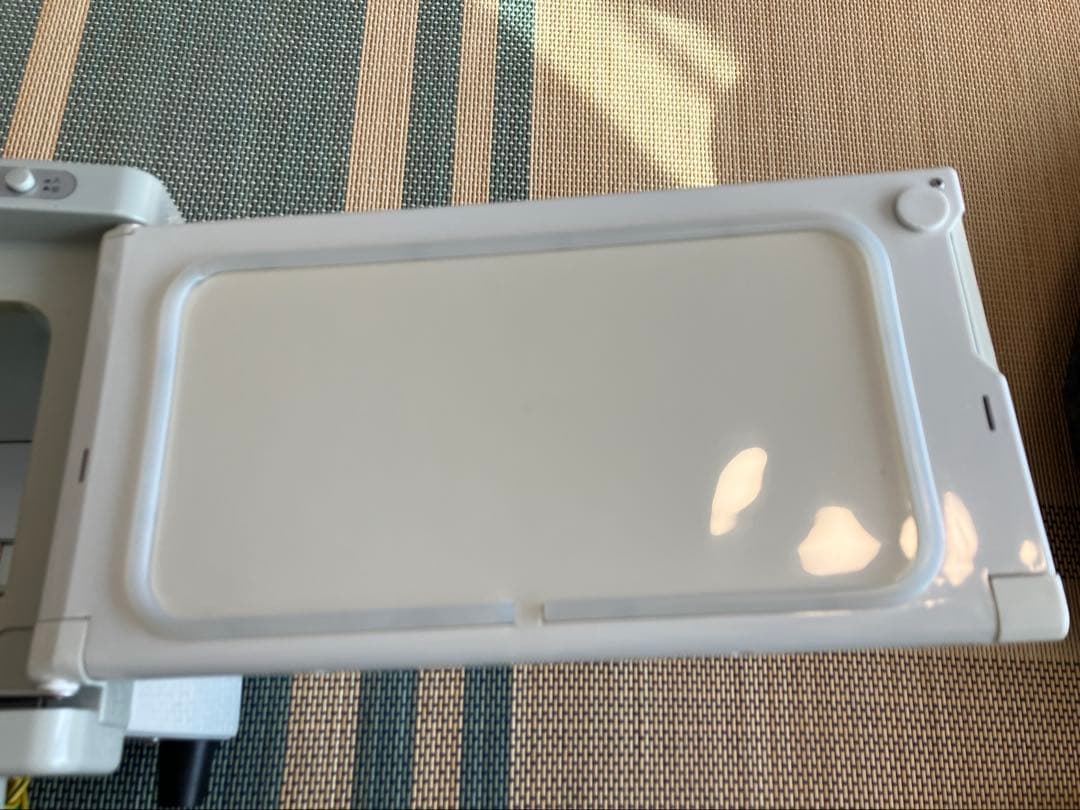 タオルウォーマー DS-7S/F 内容量7.5L コンパクト ホワイト　美品