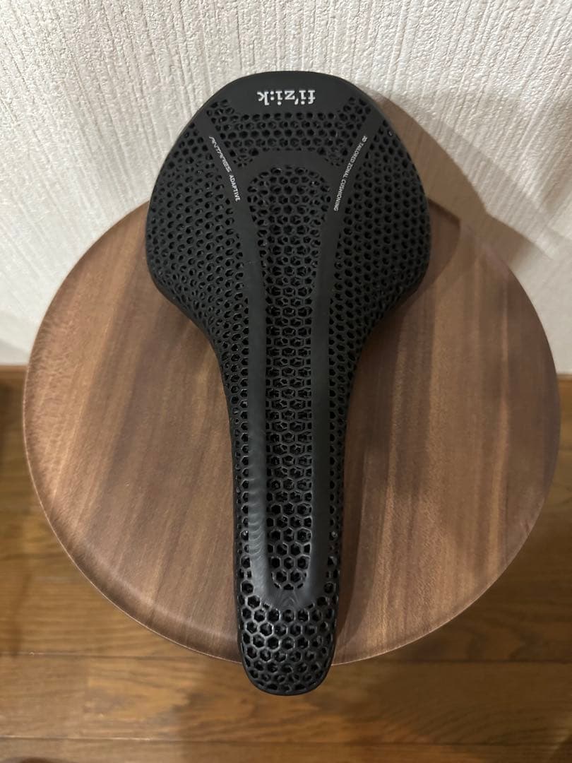 パーツ Fi'zi:k VENTO ANTARES R3 ADAPTIVE 140mm