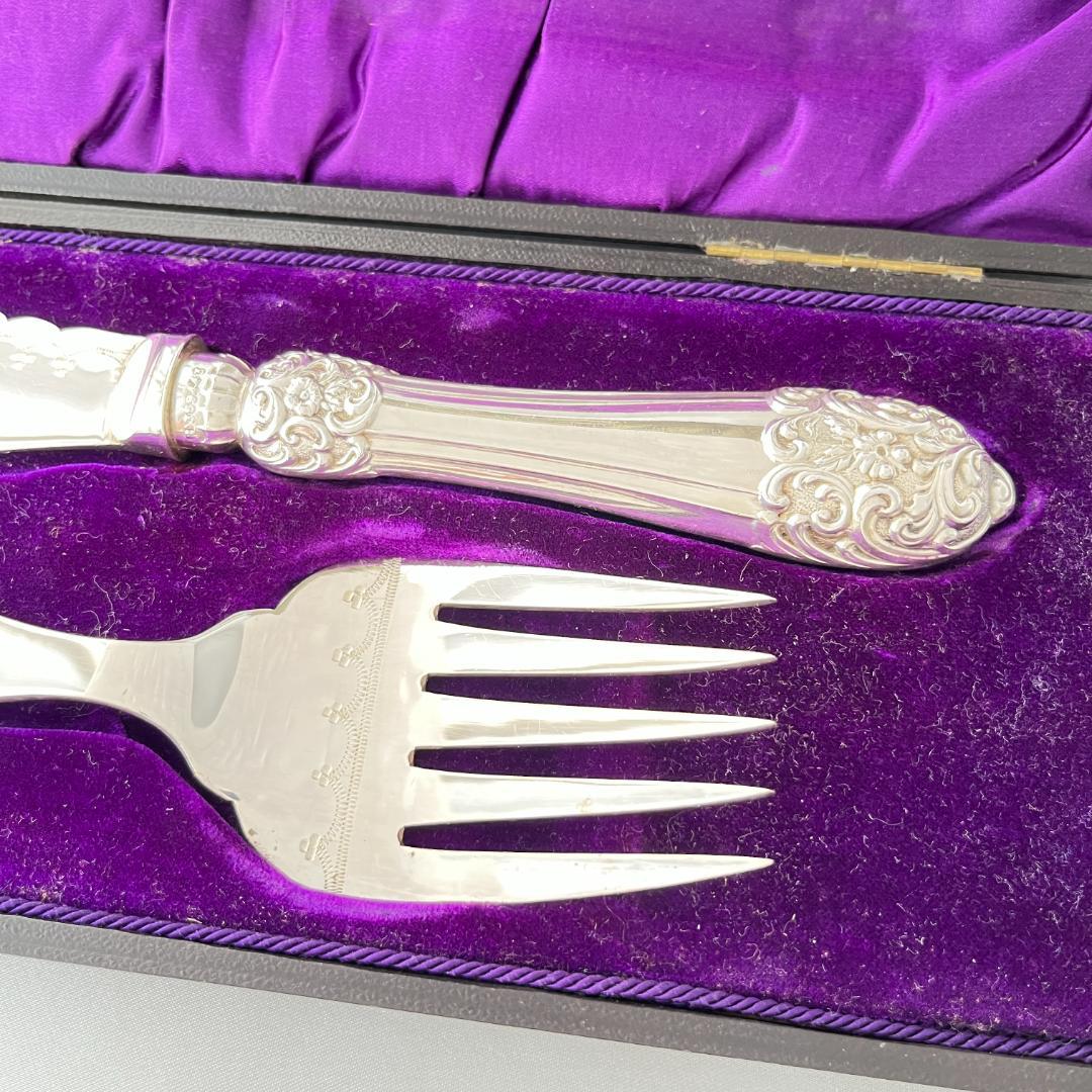 【CBS】 ビクトリアンのサーバー ペア【シルバープレート】 ケース