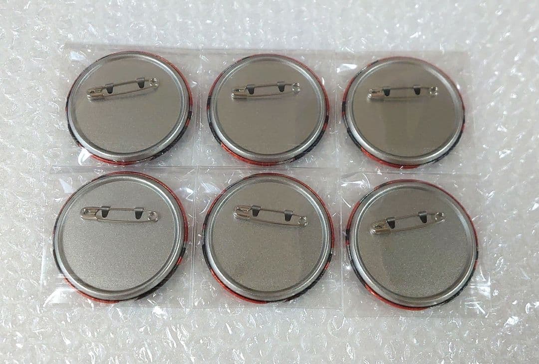 ヒロアカ　渋谷　東急コラボ　爆豪勝己　缶バッジ　レア　特典　カード　ミニキャラ