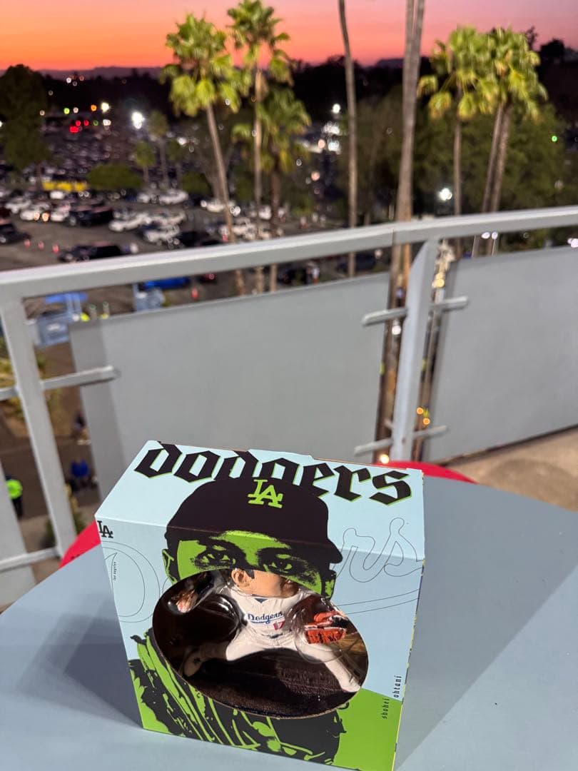 大谷翔平　ボブルヘッド　投手　ドジャース　来場者限定　冊子付き