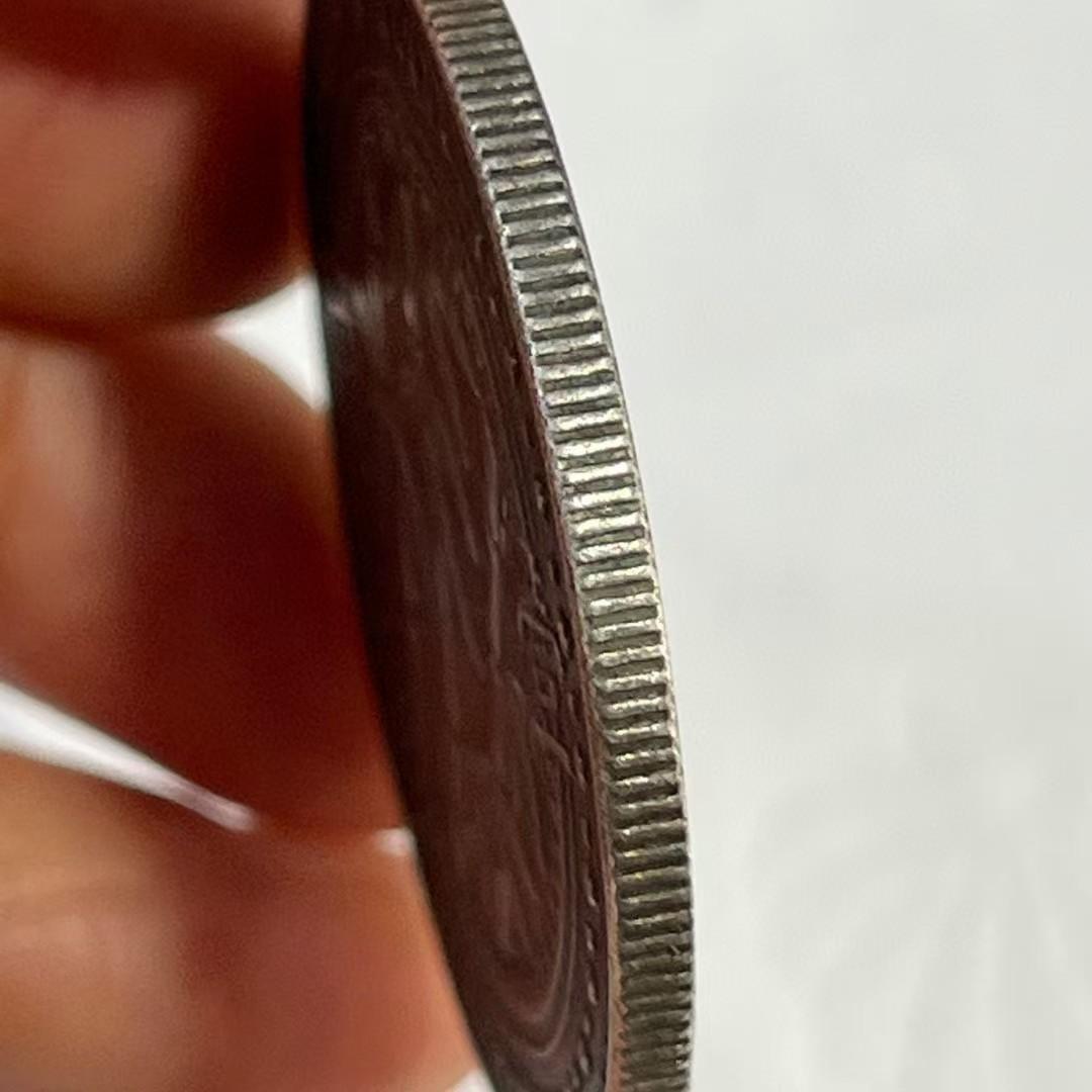 中国古銭・貴州竹子銀貨・ 民国三十八年・ 竹と建築図・銀製・渡来銭・大銀貨