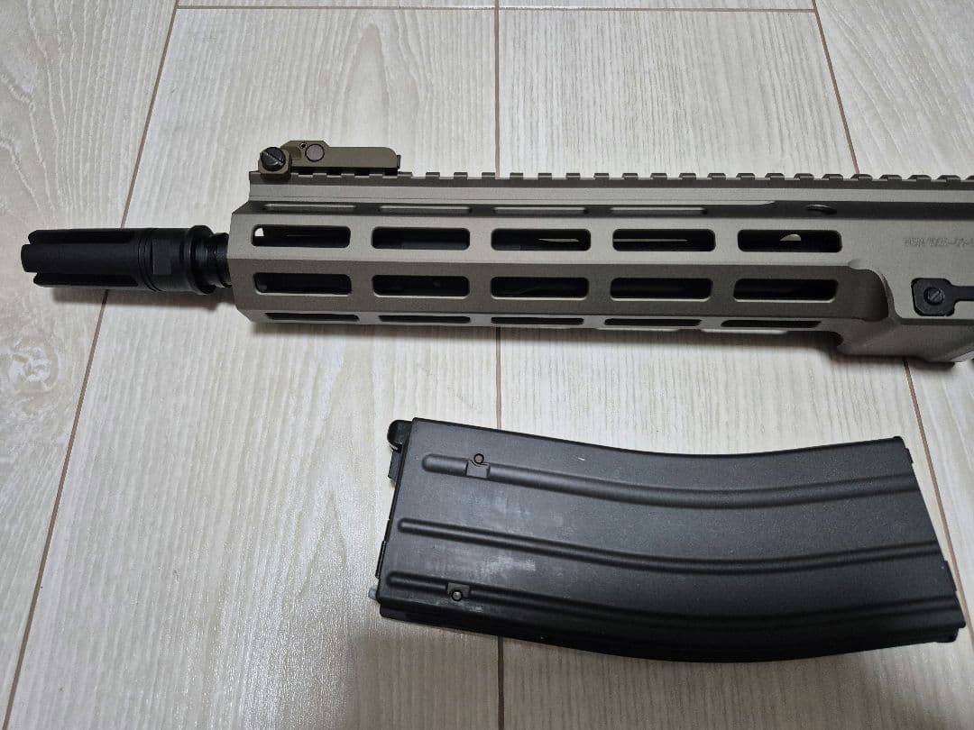 美品　東京マルイ　M4 URG-I 11.5　GBB ガスガン