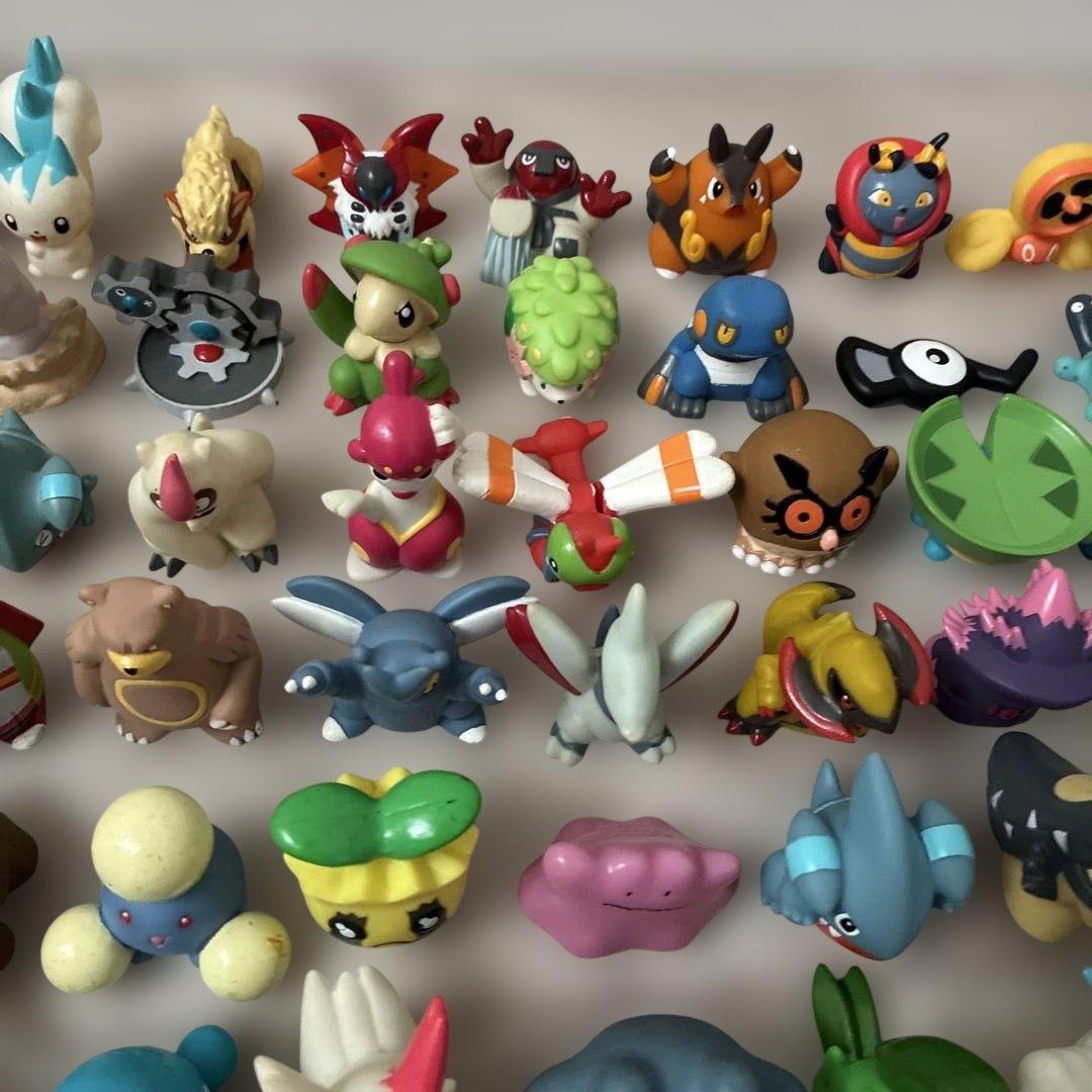 ①ポケモンキッズ ポケモン まとめ売り 200体 伝説 ピカチュウ ミュウ