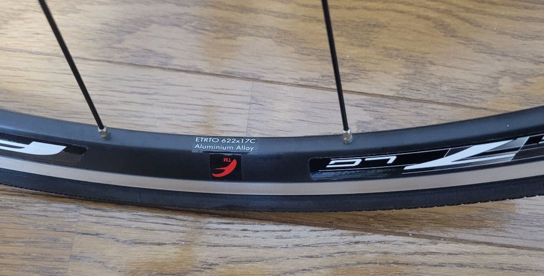 週末限定値引き【美品】FULCRUM レーシング7 700C クリンチャー