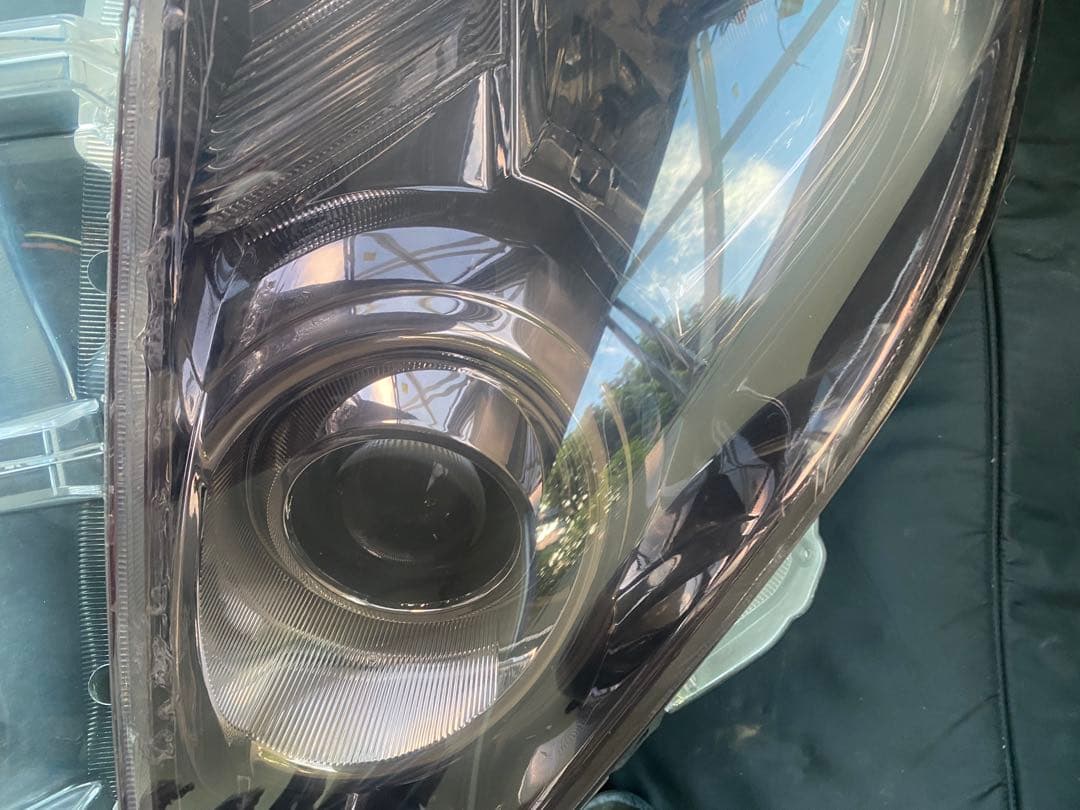 トヨタ アルファード 20系 純正 HID ヘッドライト 左右セット