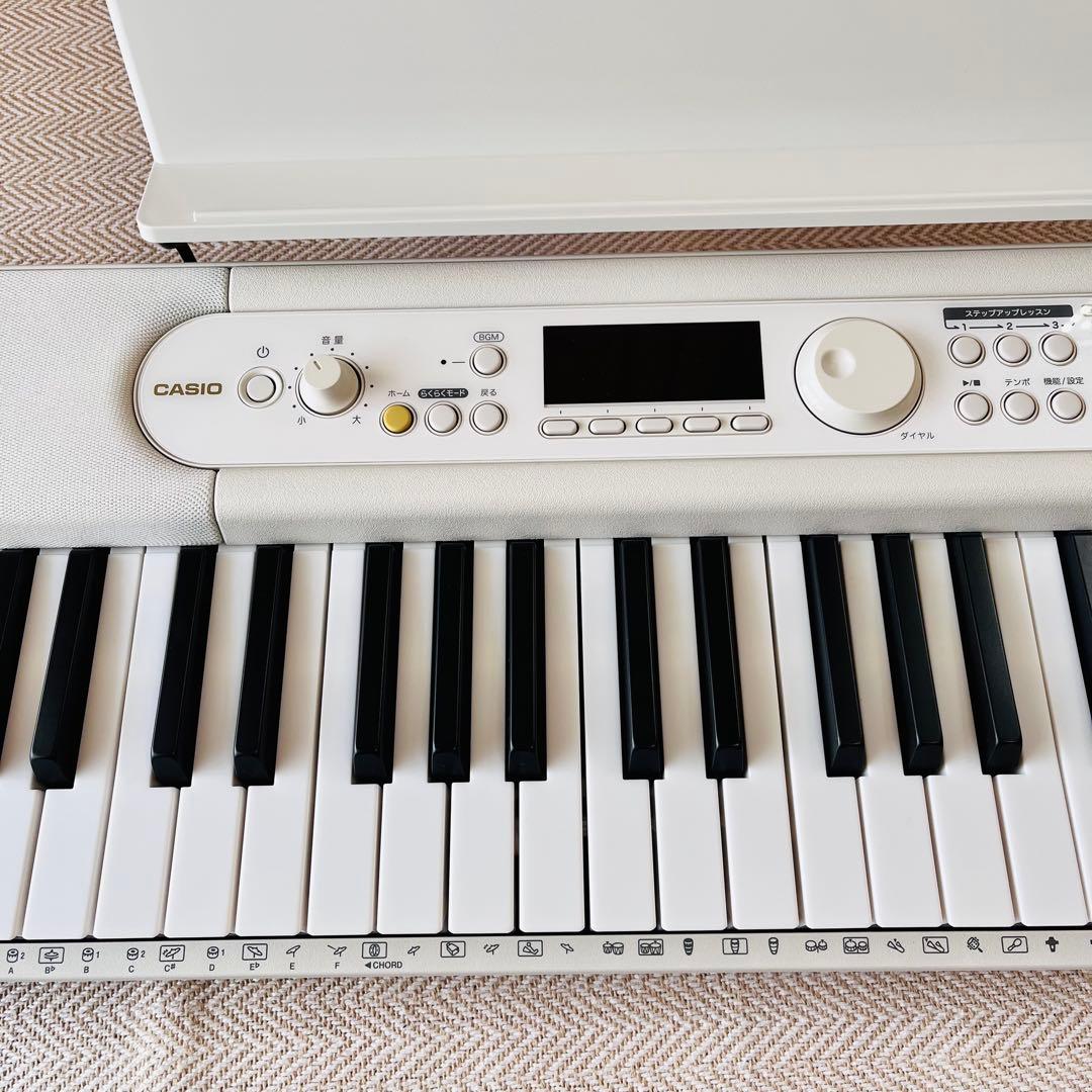 数回使用のみ カシオ 光ナビゲーションキーボード LK-536