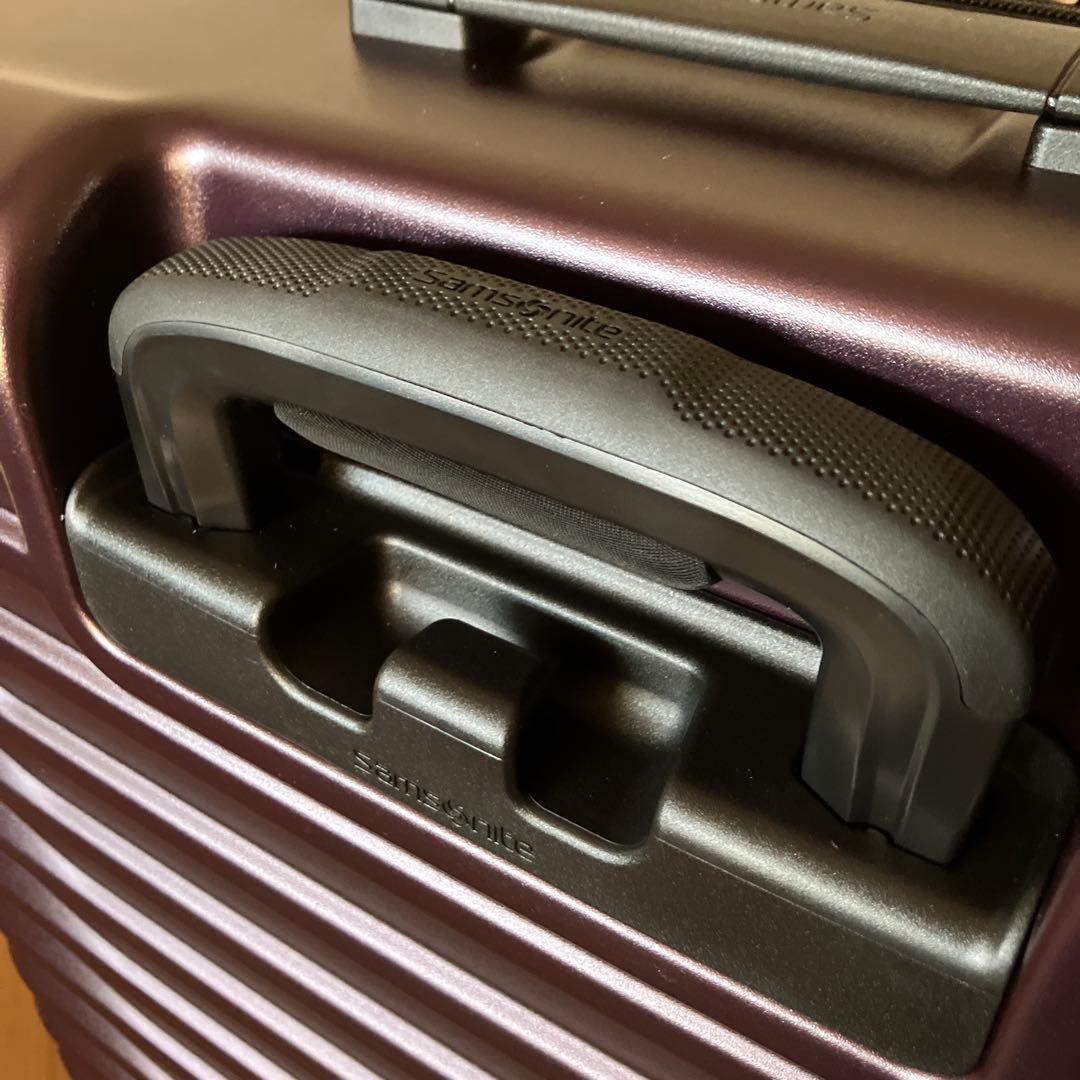 SAMSONITE サムソナイト 110L 軽量キャリーケース スーツケース