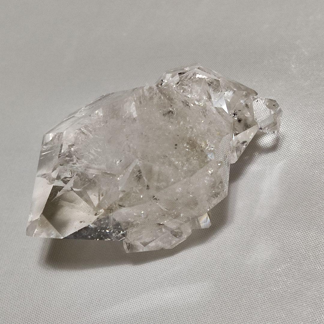 パワーストーン　天然石　原石　レインボー入りハーキマー水晶　42g　No.249