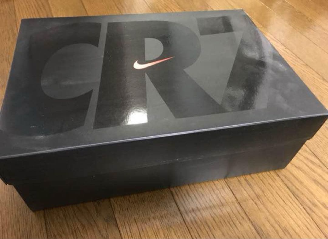 Nike CR7 サッカーシューズ ロナウドモデル