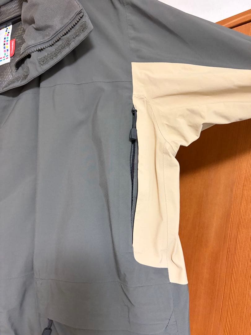 バートンAK GORE-TEX M size