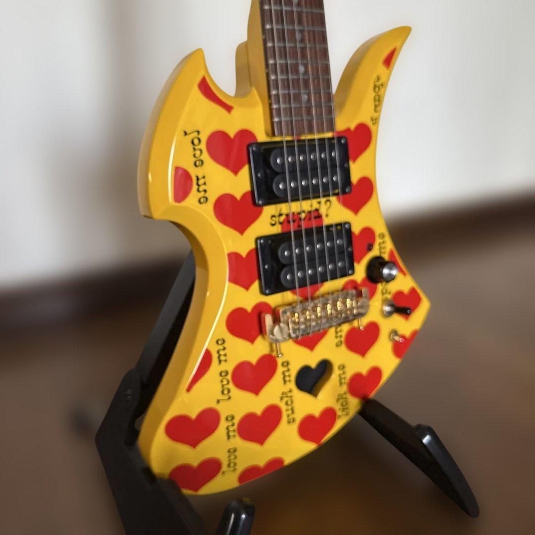 Burny エレキギター ハート柄
