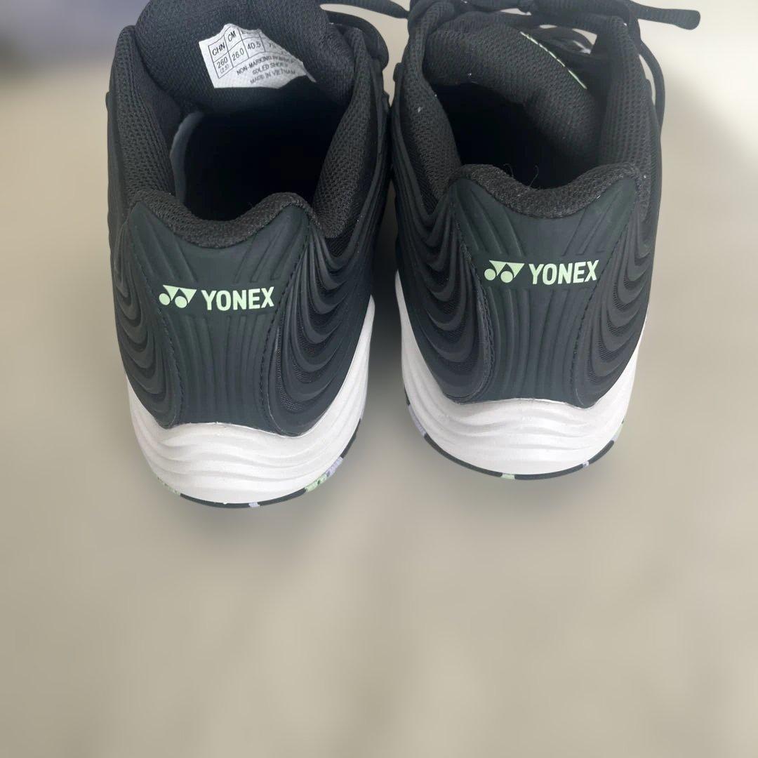ヨネックス YONEX テニスシューズ　パワークッションメンズ26cm 新品