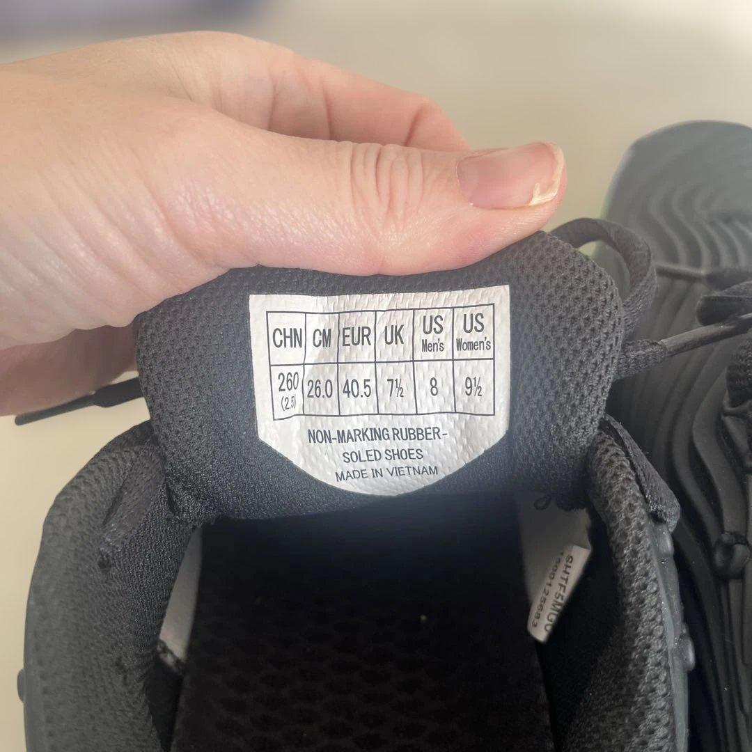 ヨネックス YONEX テニスシューズ　パワークッションメンズ26cm 新品