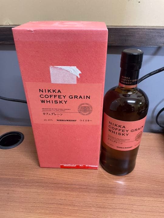 ニッカ　【カフェグレーン】ウイスキー　700ml