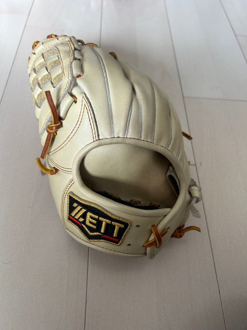 ゼット　プロステイタス　軟式グラブ