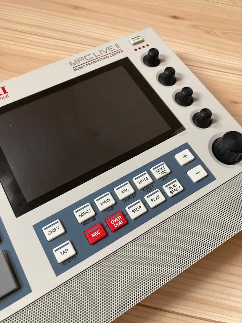 akai mpc live2 retro SSD 1TB 付属