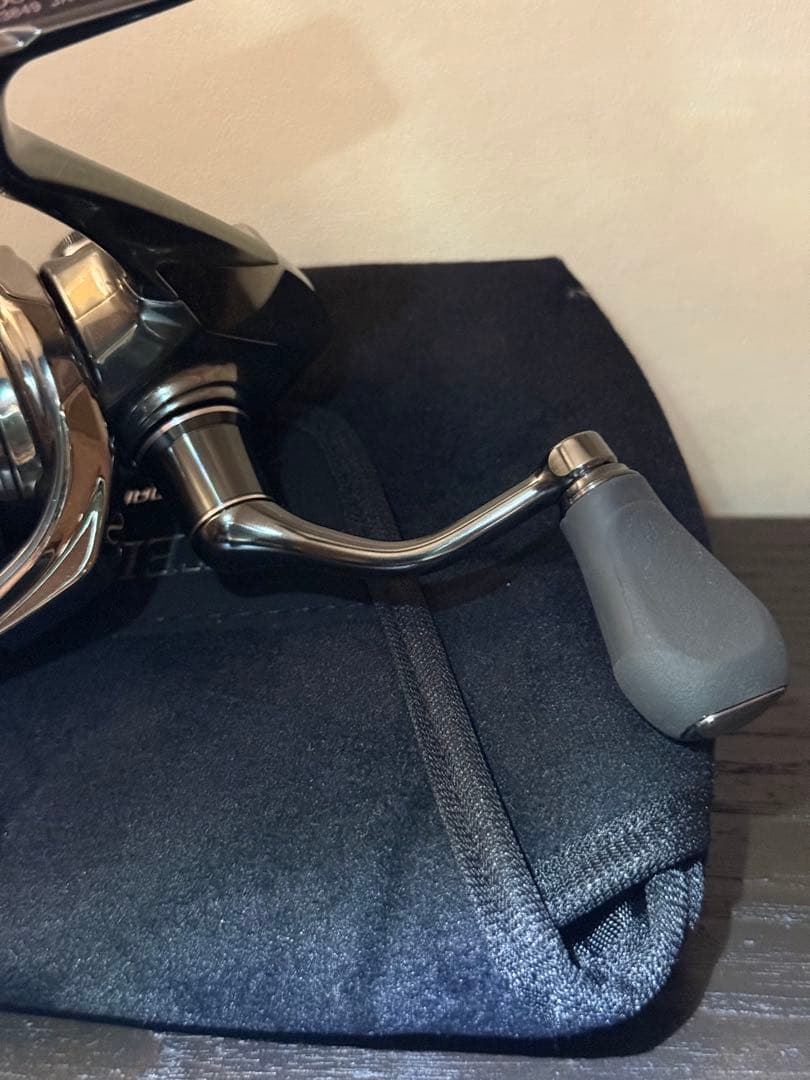 シマノ　リール　ステラ　C2000SHG-K アジング　メバリング　最高峰