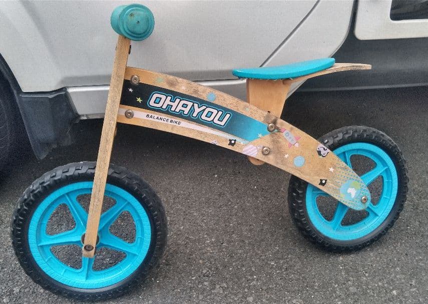 ストライダー　バランスバイク　オフロード　モトクロス