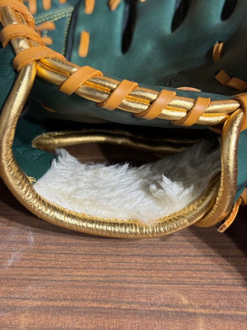 Mizuno Glove Elite ダークグリーン　練習用