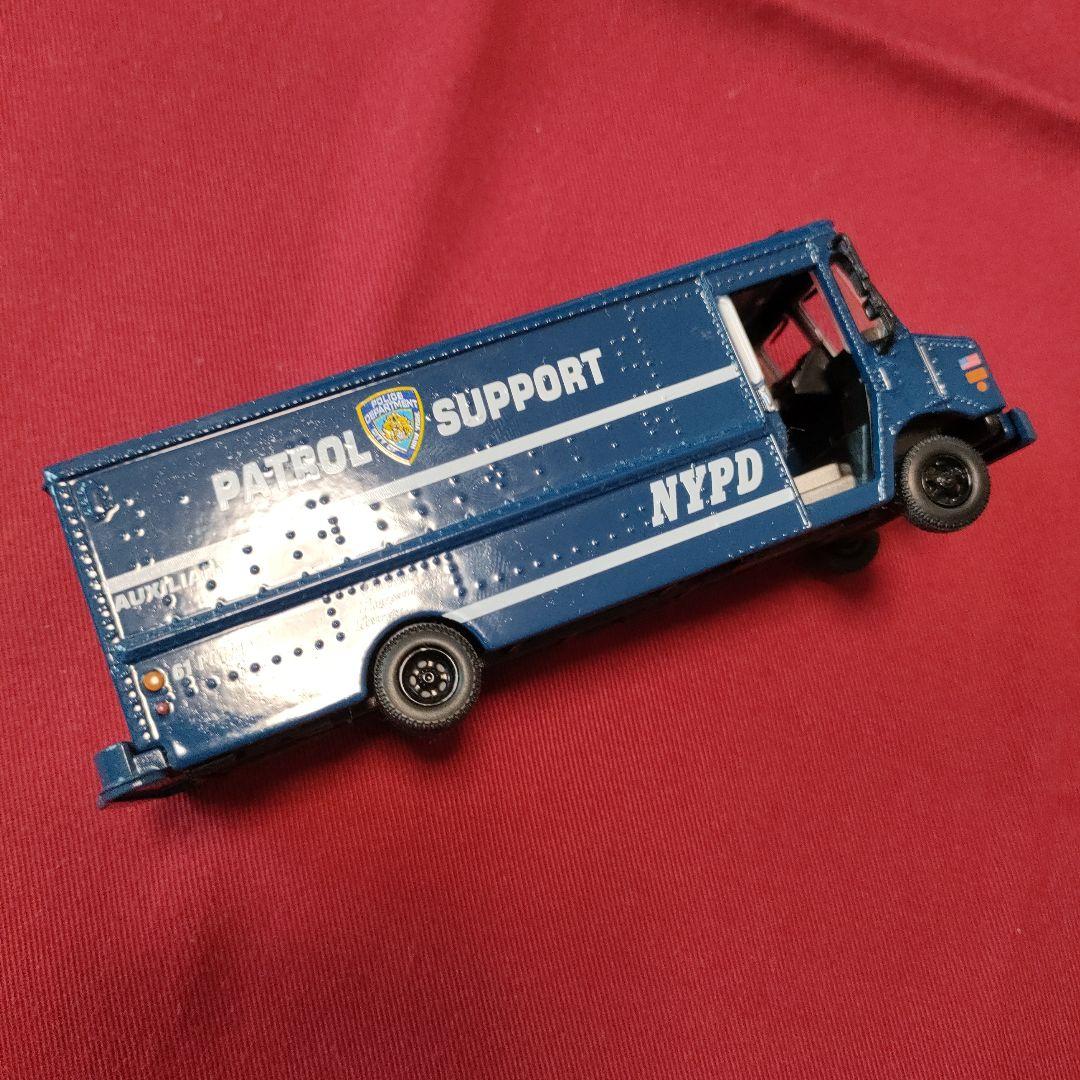 ターミネーター2 装甲 武器 バス NYPD