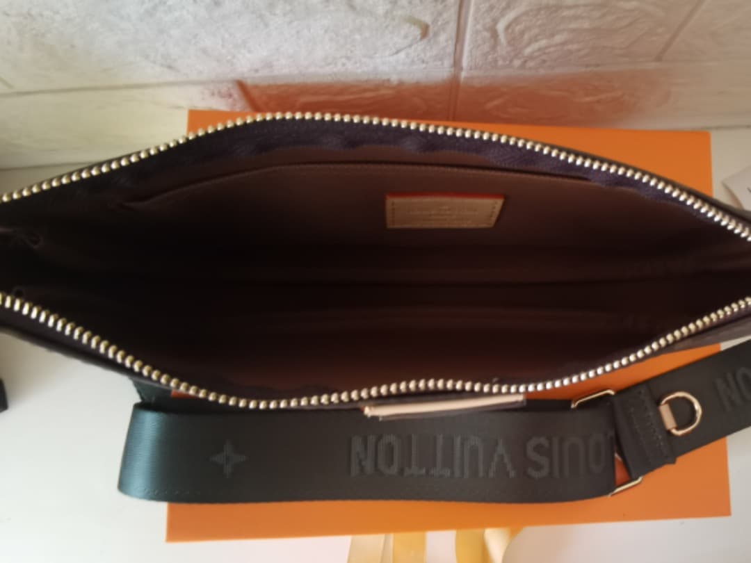 フラグメントケース ダークブラウン