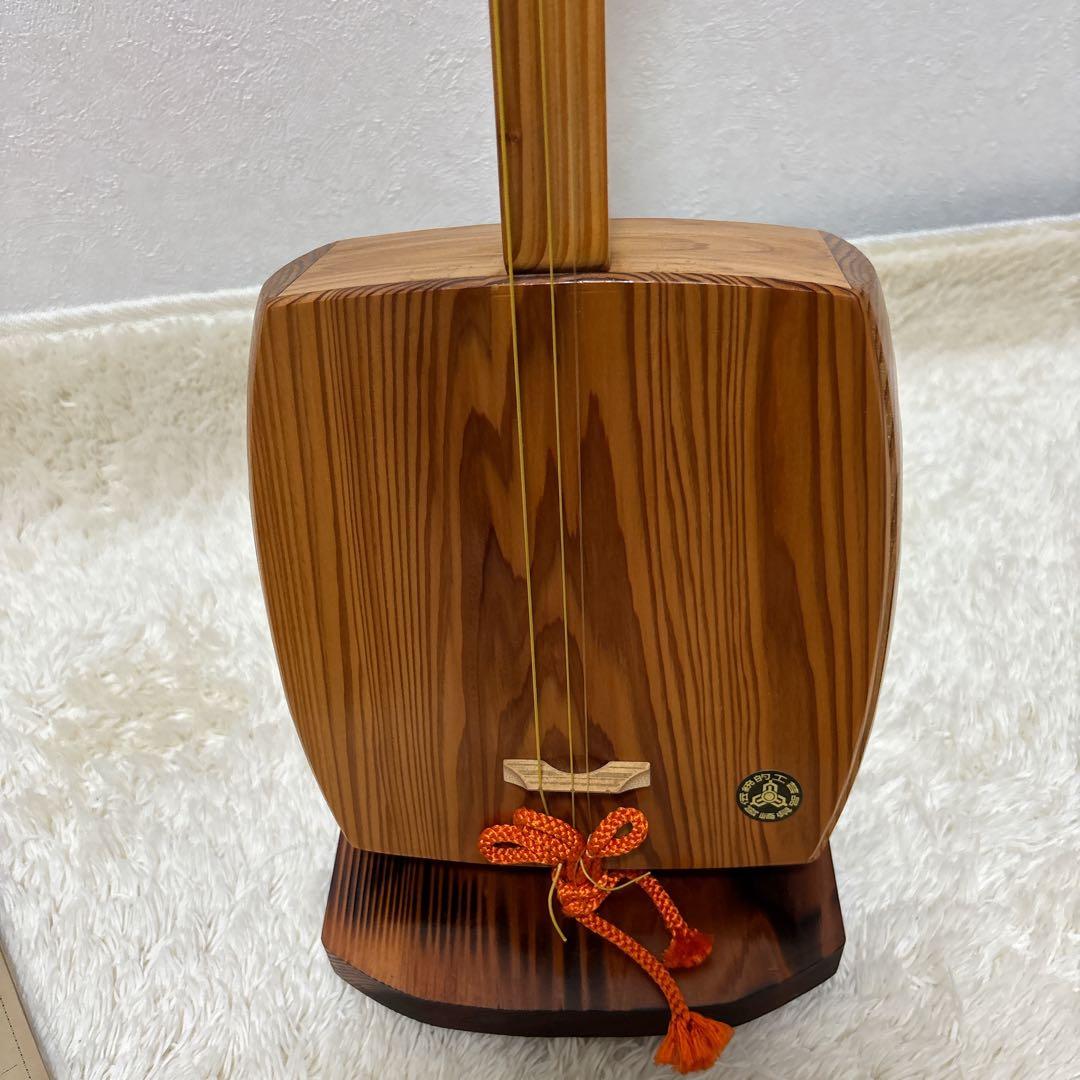 箱三味線　ごったん　黒木之製　木製三味線 3弦