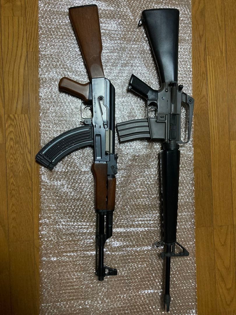 電動ガン(ＡＫ&Ｍ16) 2点セット