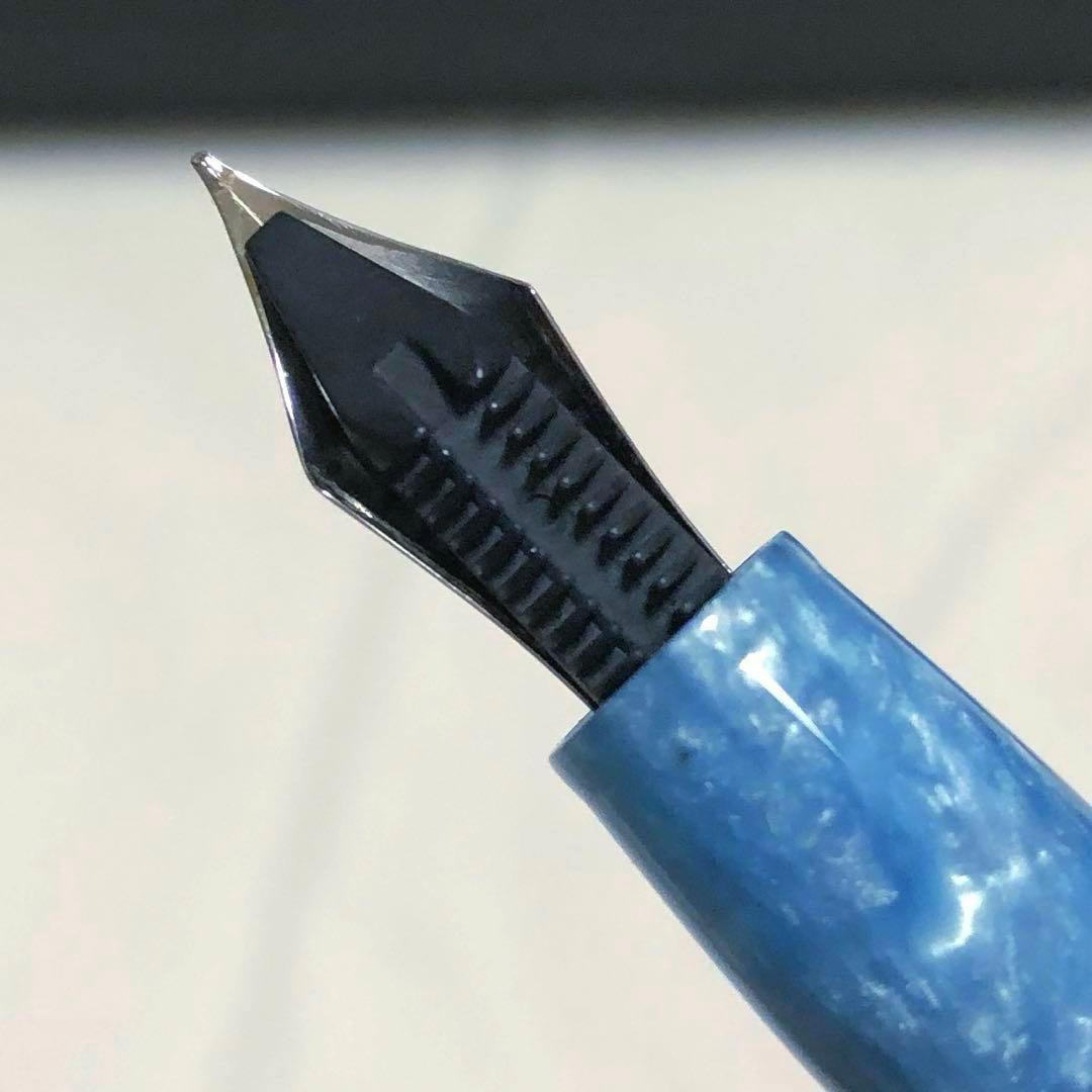 デルタ万年筆　カプリコレクション　ラ・ピアッツェッタ　スカイブルーM