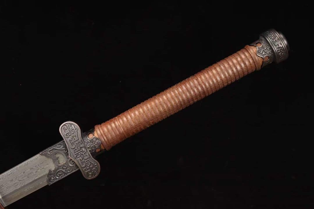 【黒金古刀模様スチール版】 古兵器 武具　刀装具　日本刀　模造刀 居合刀