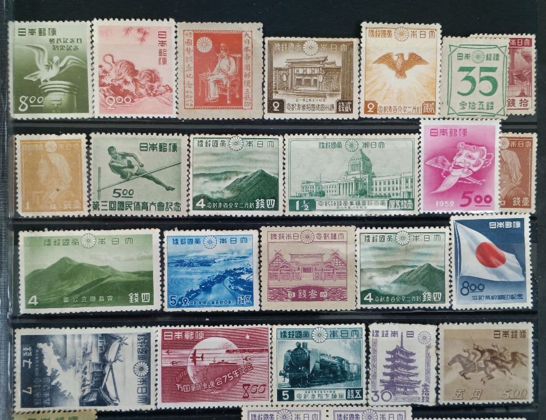 ●　銭単位切手　未使用美品　見返り美人・月に雁・航空切手など　古い切手　●