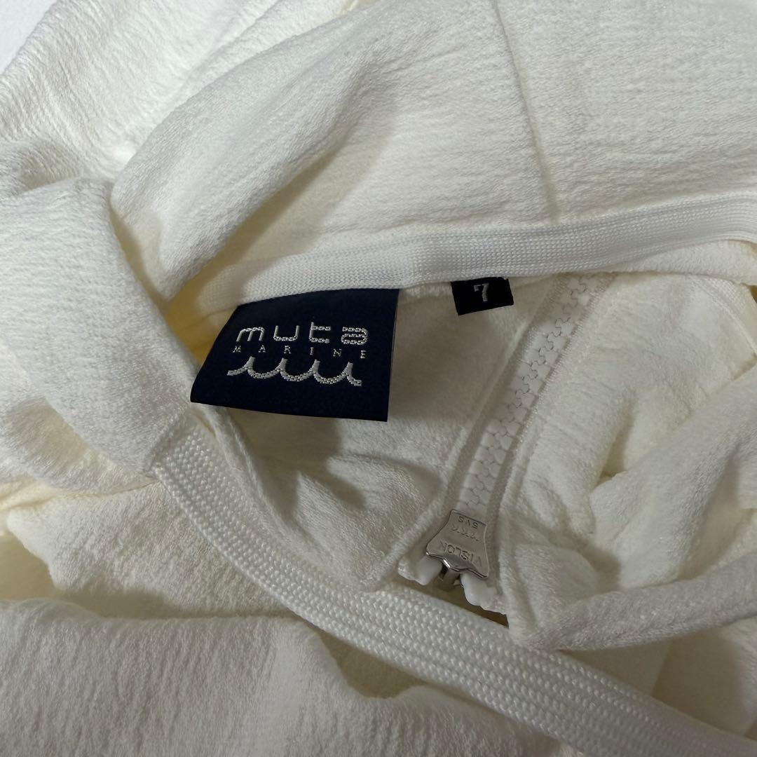 muta フード付きパーカー　サイズLL