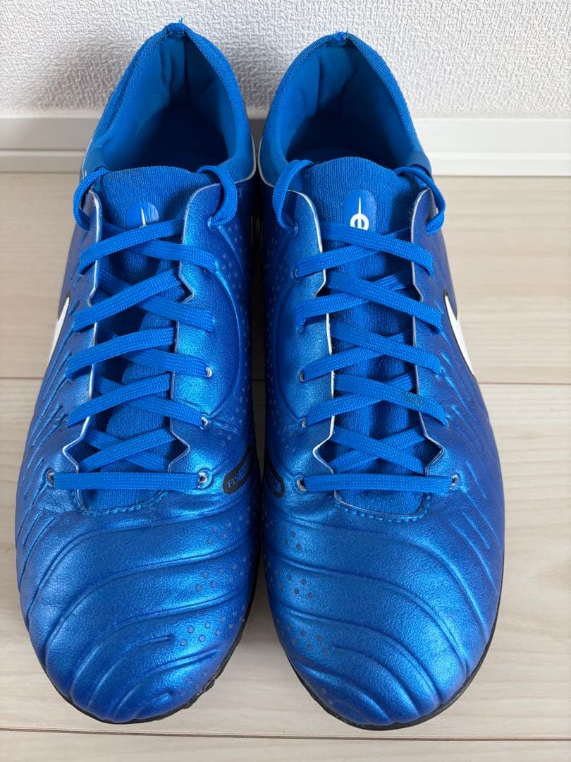 ナイキ ティエンポ レジェンド 10 プロ TF 26.5