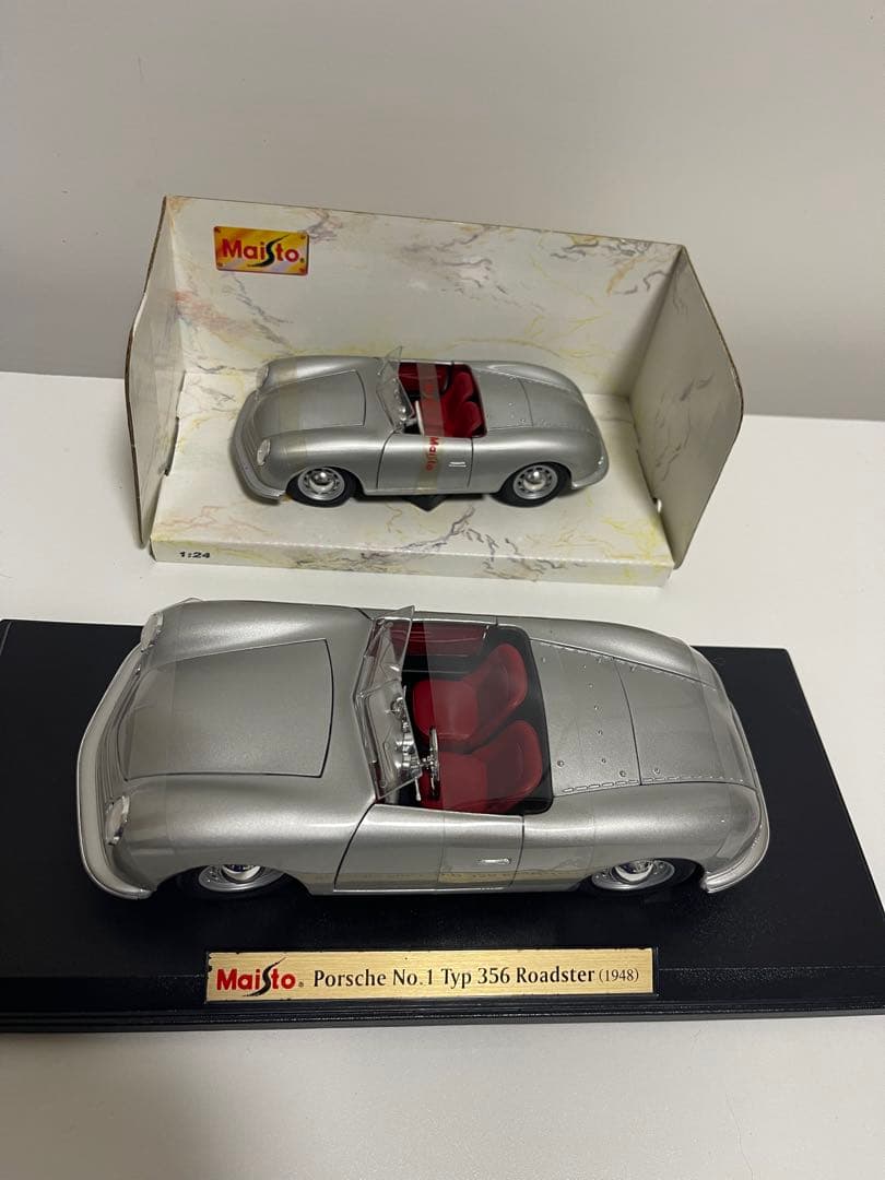 1/18 1/24 2個セット　Maisto ポルシェ356 ロードスター