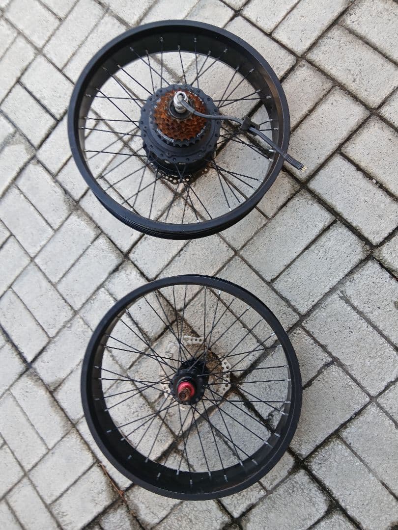 自転車のホイールリム 20 x 4.0