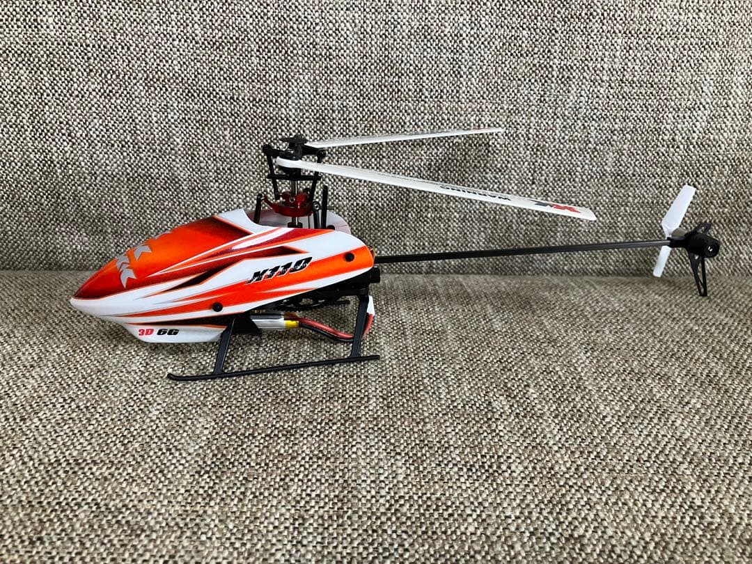 ナマケモノさま Hitec S-FHSS 6ch送信機 ラジコンヘリ2台