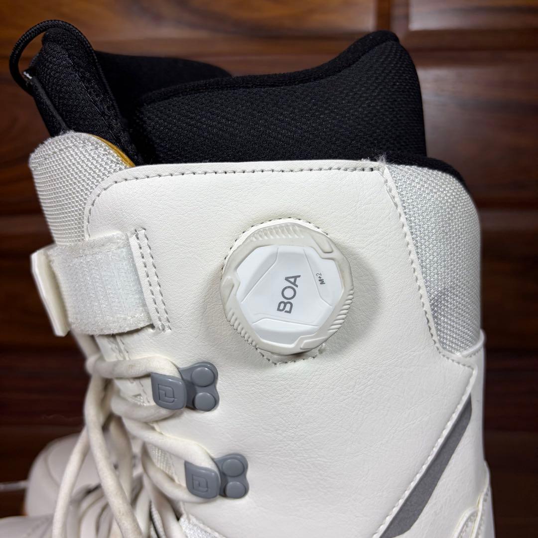 DEELUXE ディーラックス D.N.A スノーボードブーツ 未使用級 超美品