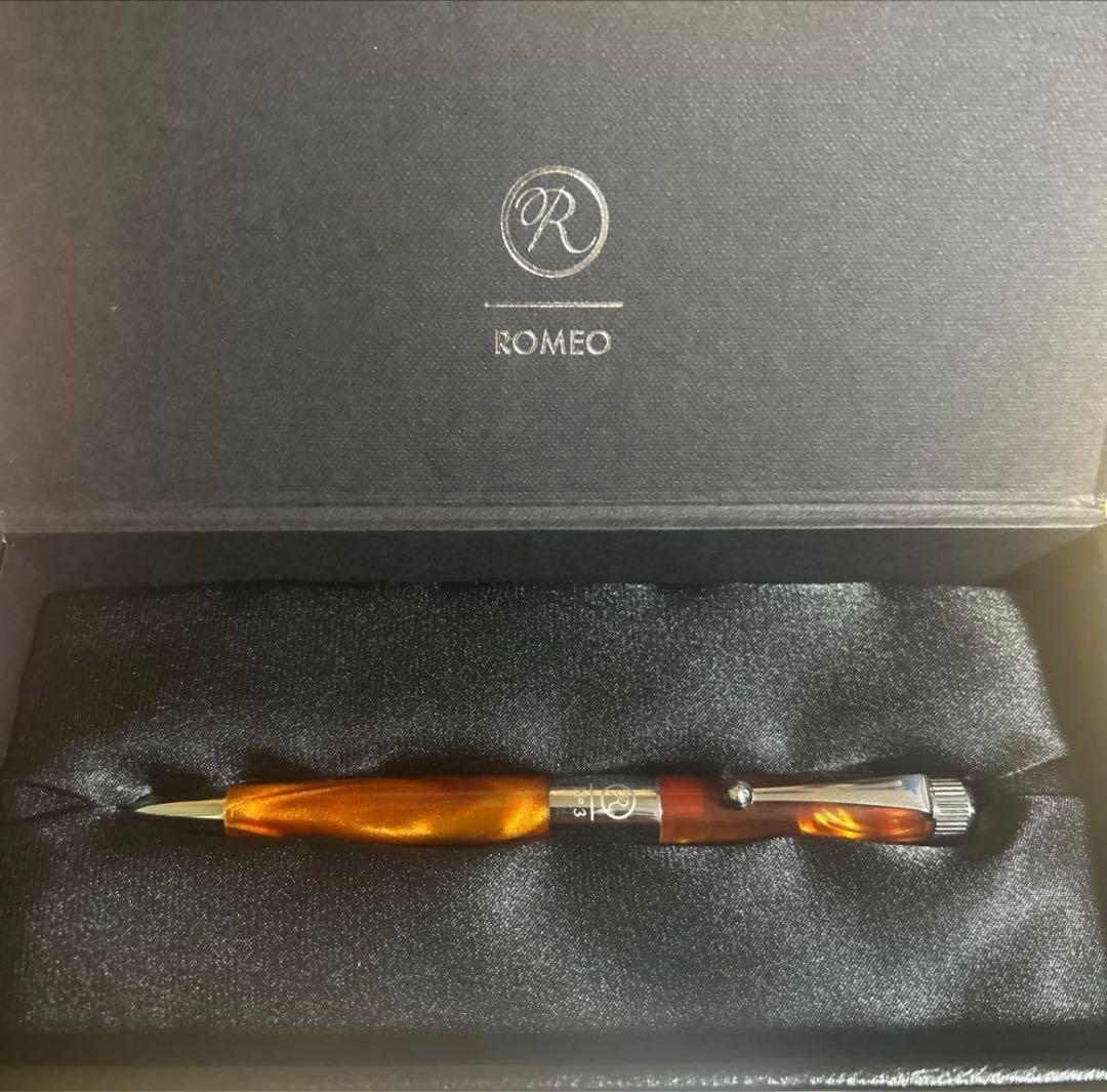 ROMEO No.3 細軸　イタリアンアンバー