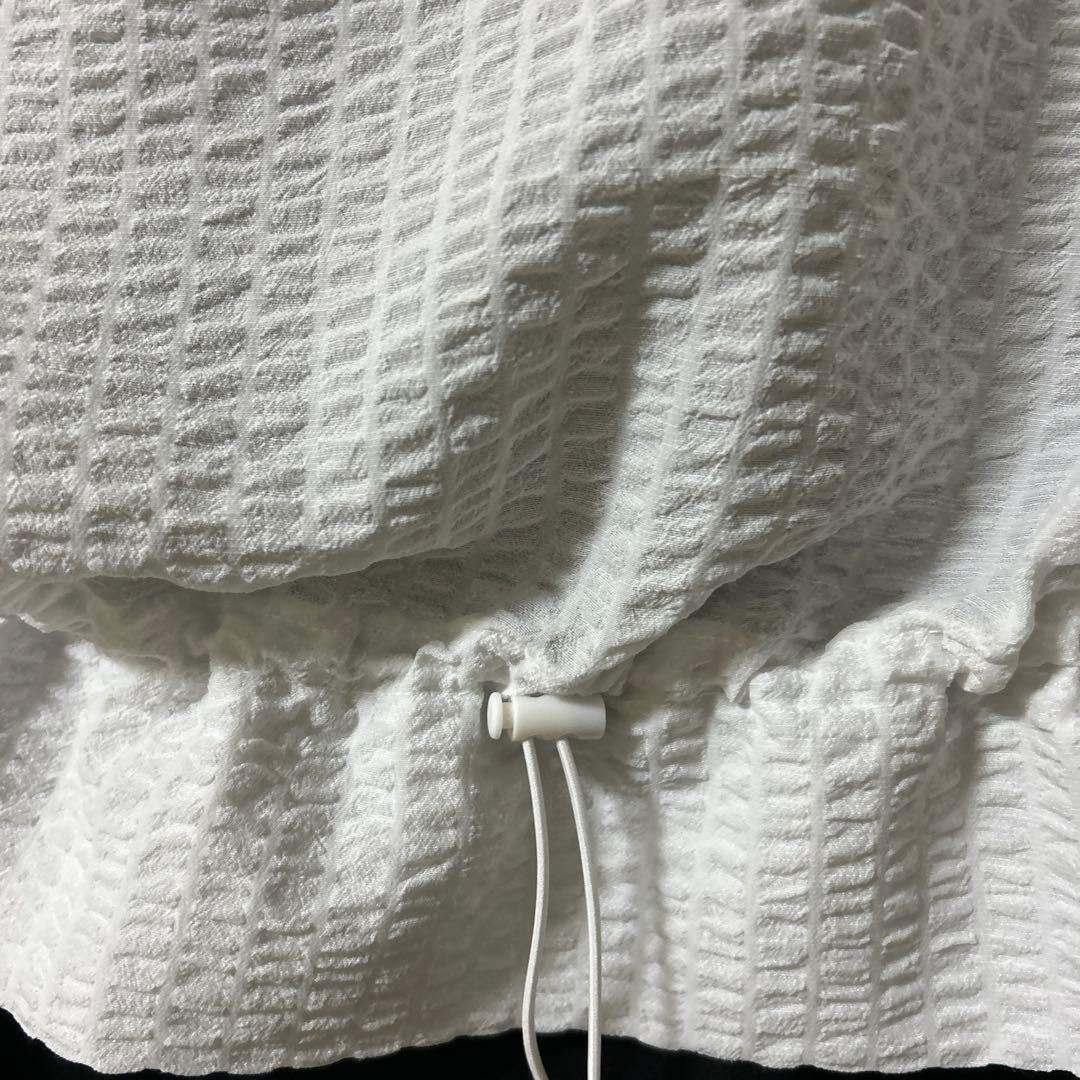 レディースゴルフウェアセットアップ　ショートパンツ　Lサイズ ホワイト／ブラック