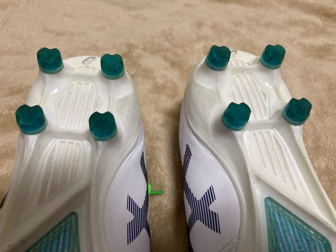 ★5時間限定値下げ！サッカースパイク DS LIGHT X-FLY PRO