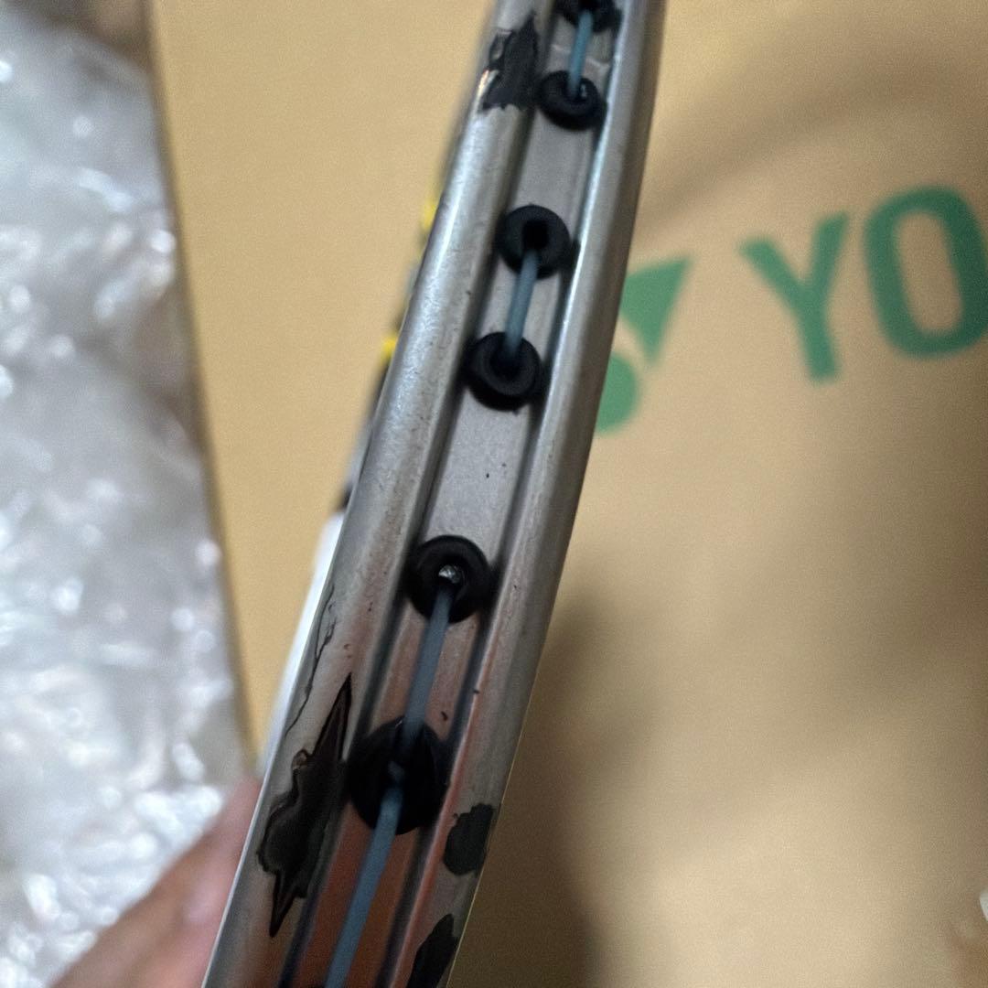 傷ありYONEX ARC SABER 7 バドミントンラケット