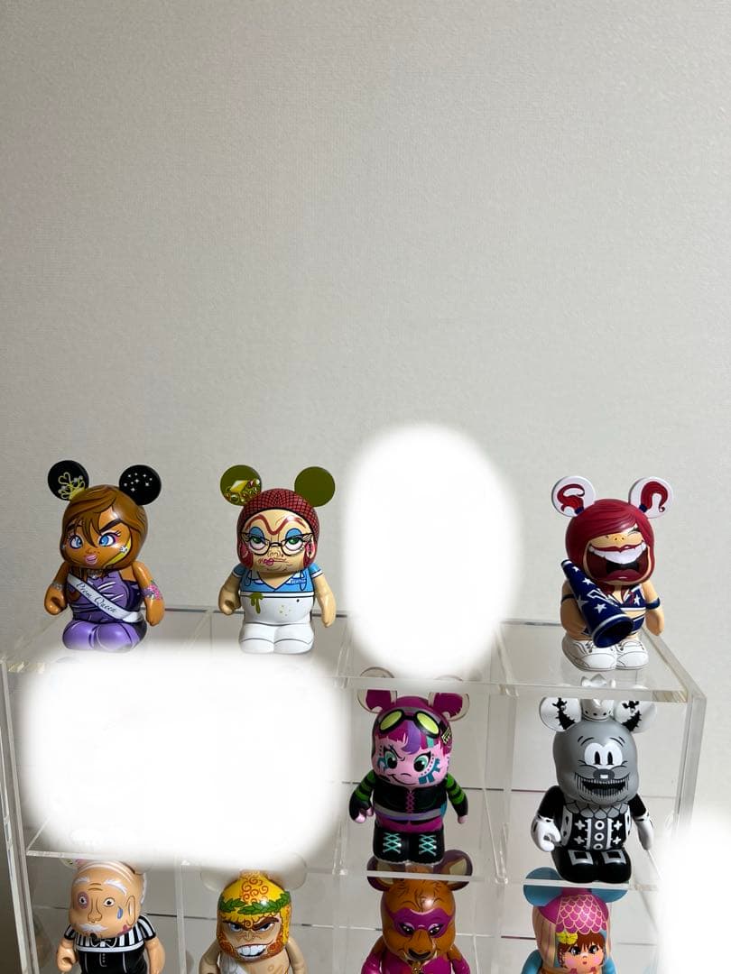 ディズニー、バイナルメーション（プロレス）