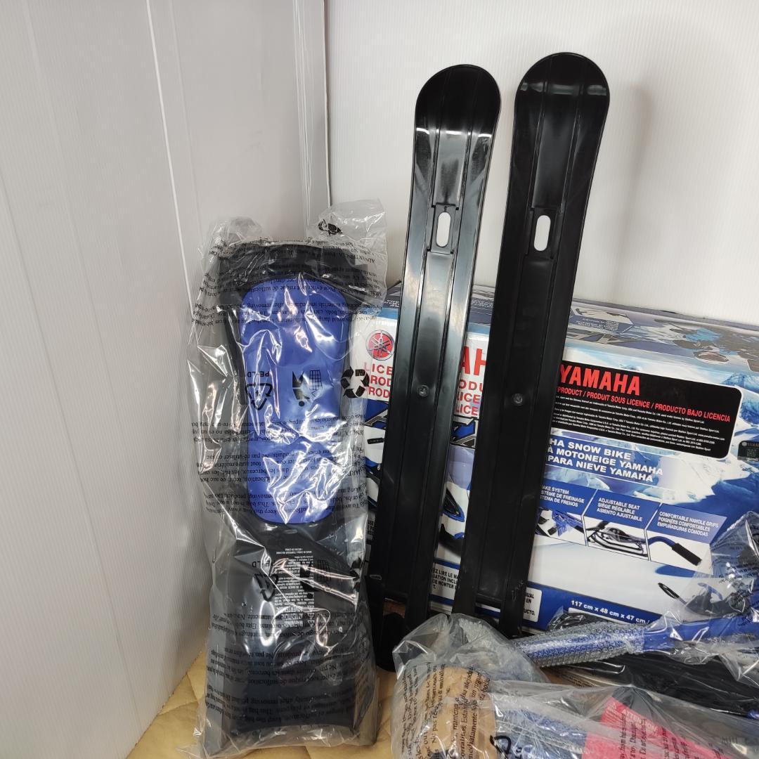 YAMAHA　APEX　スノーバイク 子供用ソリ　新品未使用