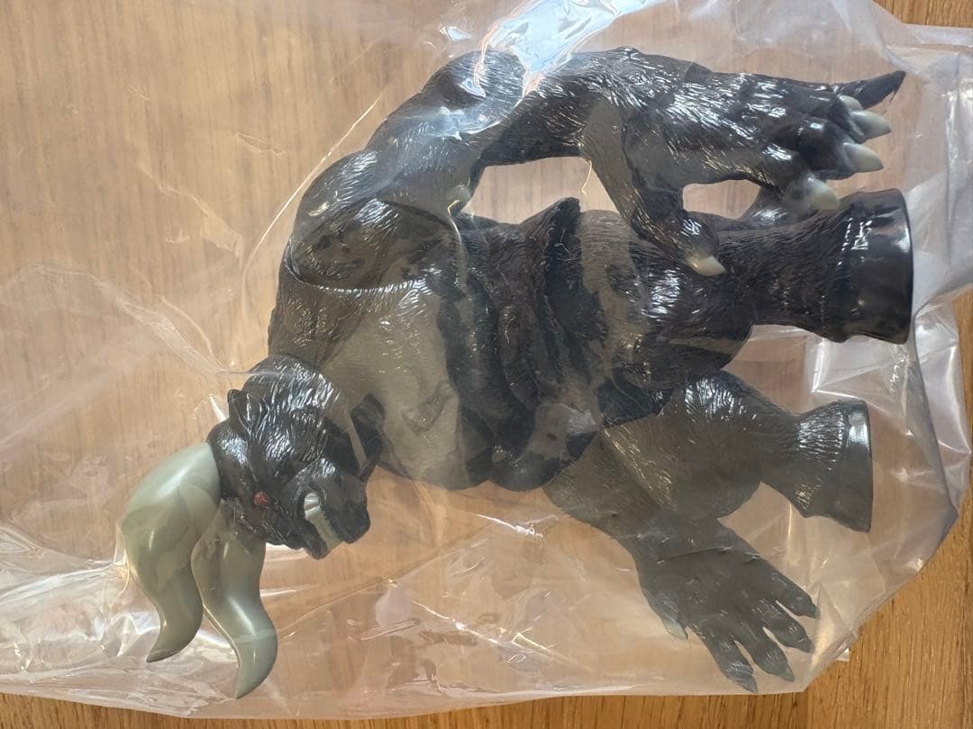 【限定品】ソフビ【レッドシャーク】ゾッド2本角&1本角羽根つき