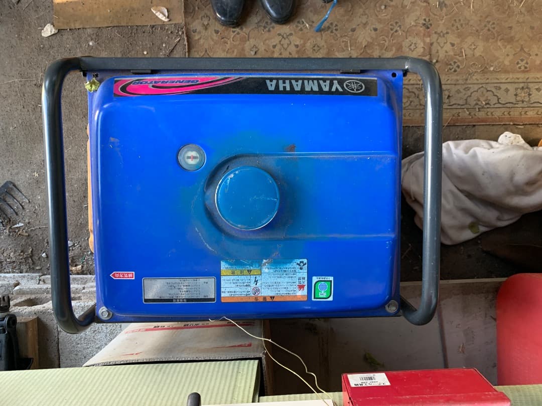 簡単グッズ【送料無料】YAMAHA EF23H 発電機