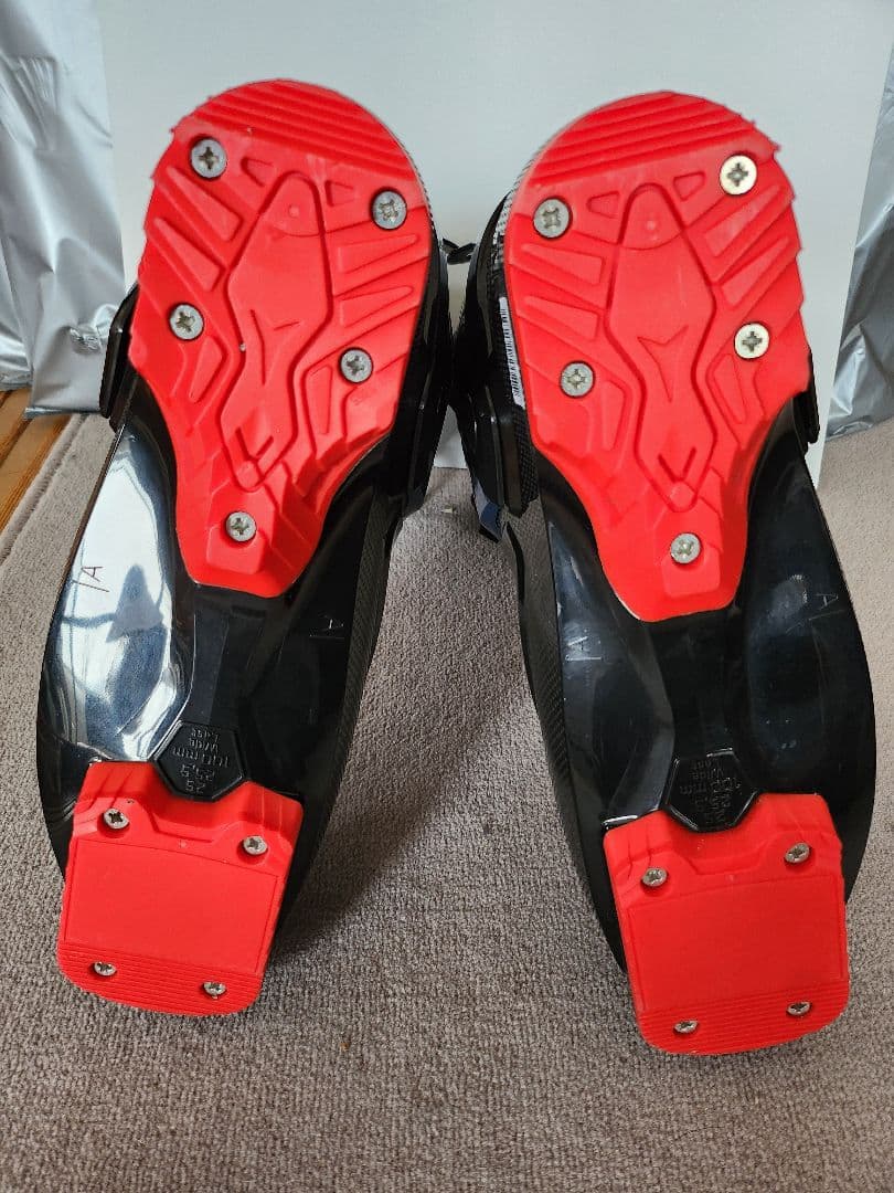 ATOMIC スキーブーツ Savor R90（サイズ 25/25.5）