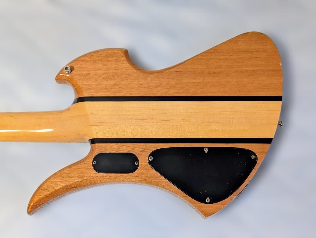 美品 B.C. Rich Mockingbird Bass スルーネック ベース