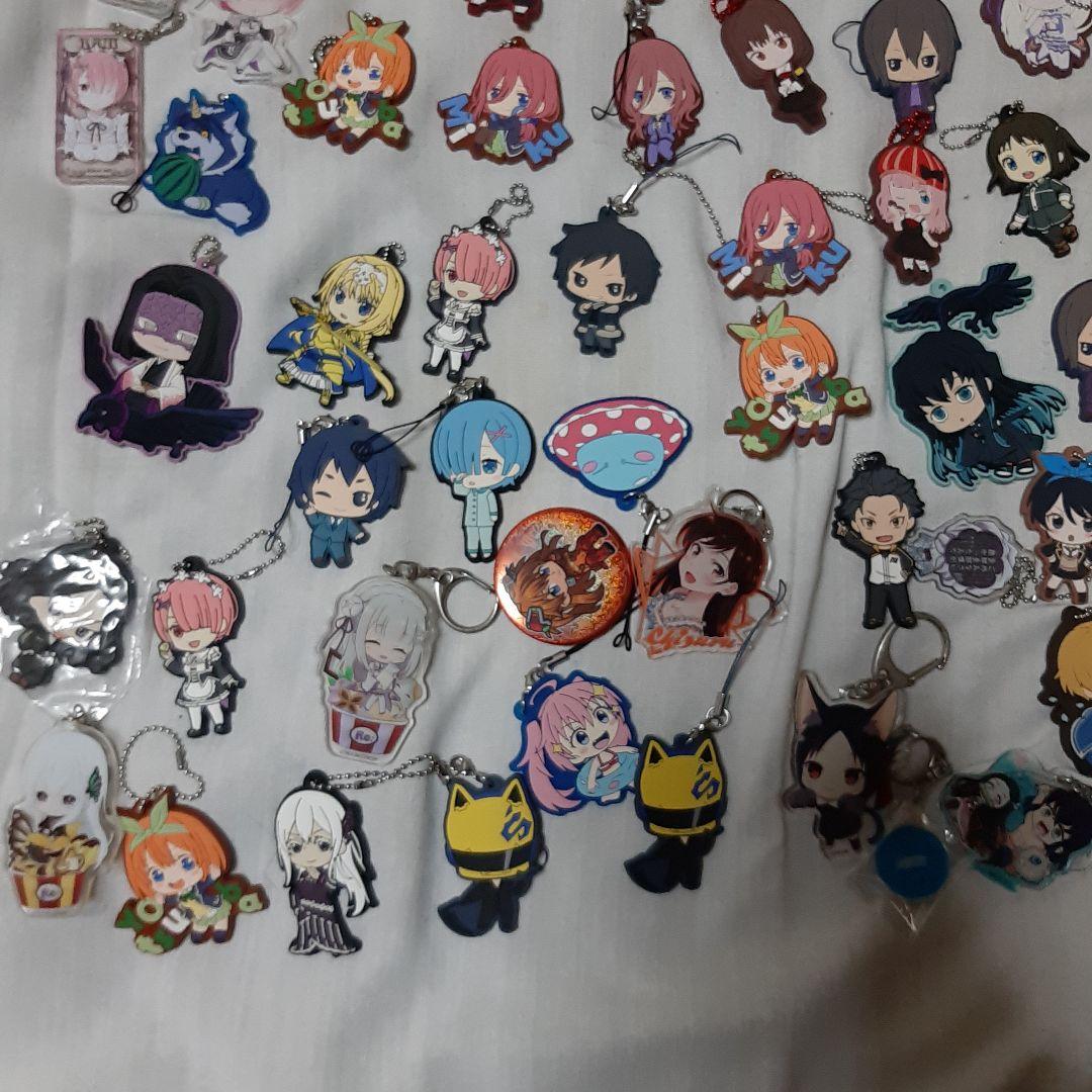 大量◆ソードアート・ゼロから始める・リゼロ・五等分の花嫁などキーホルダーまとめ売